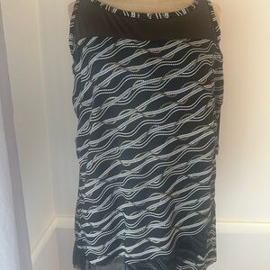 Miraclesuit Black and White Patterned Tankini Top